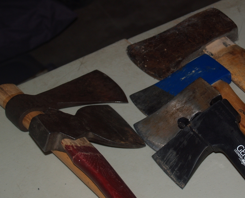 axes, hatchet and tomahawk